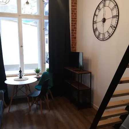 Homestay Piramowiczaapartments Lodz